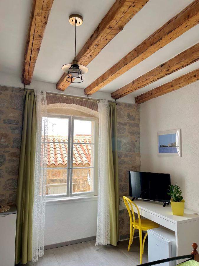 Hotel Val Comeza à Komiža Extérieur photo