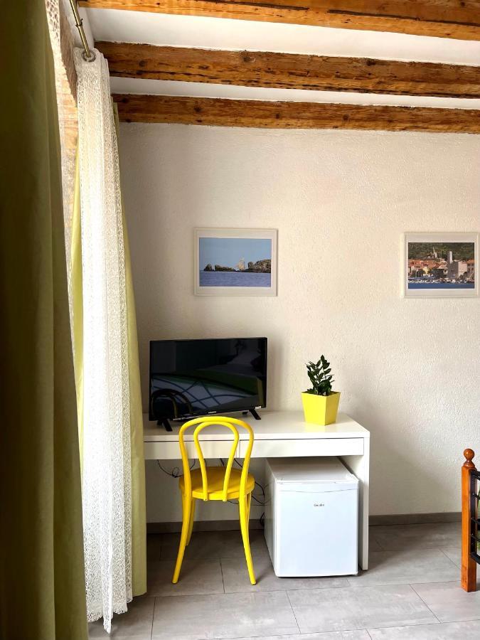 Hotel Val Comeza à Komiža Extérieur photo