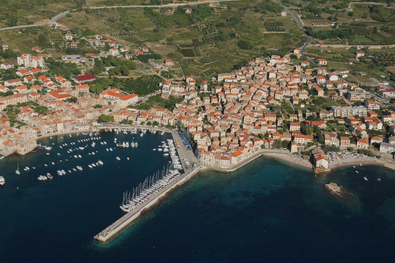 Hotel Val Comeza à Komiža Extérieur photo